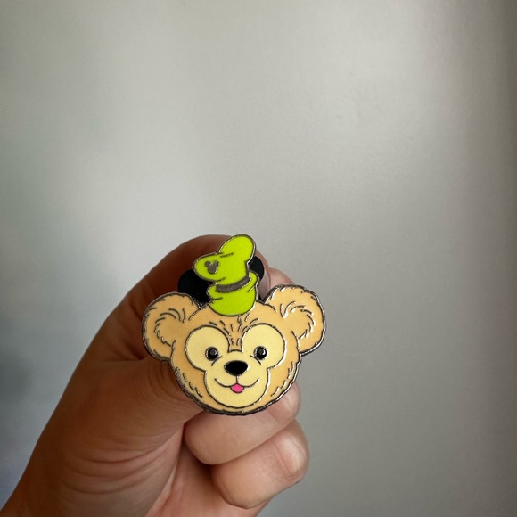 Disney Trading Pin - Hidden Mickey Duffy - Picture 6 of 6